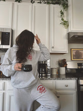 Load image into Gallery viewer, Mom’s Club Sweats