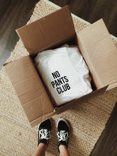 Load image into Gallery viewer, no pants pocket print